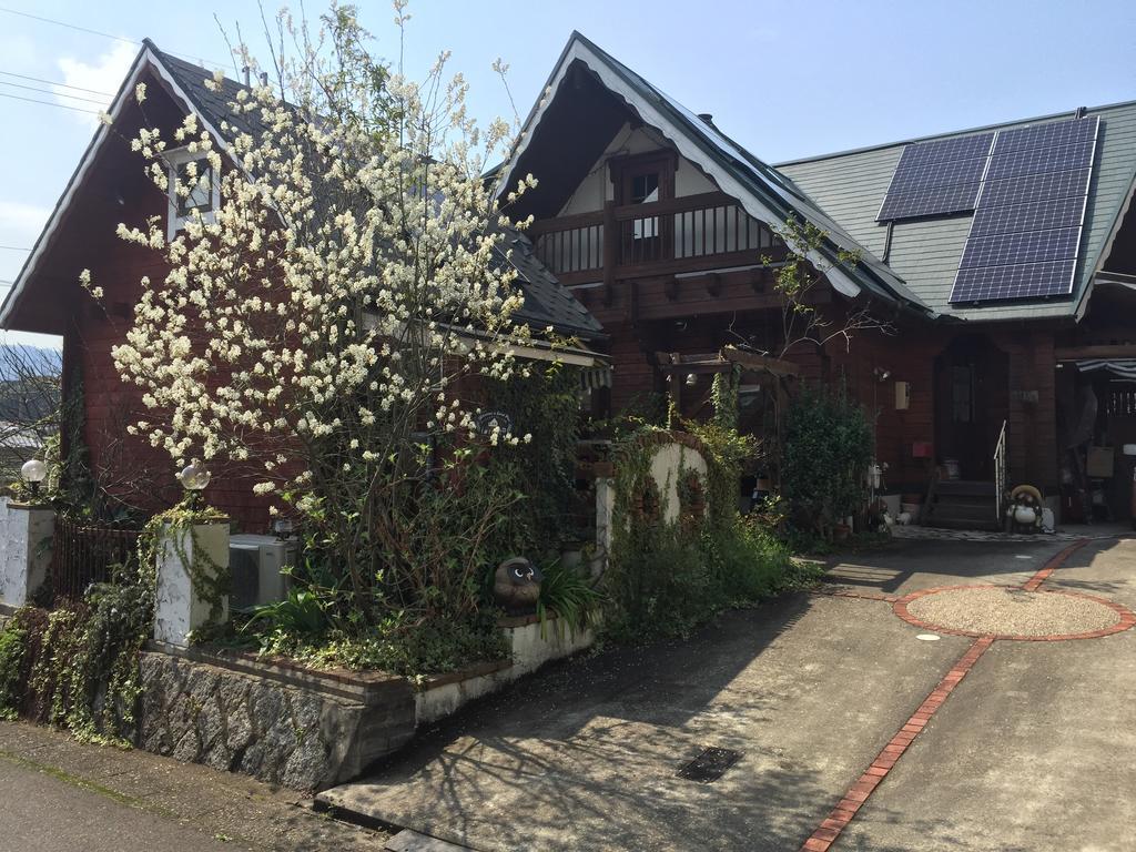 Guest House Chalet Sielu 素泊りから手ぶらでbbq ペット不可棟と追加で小型犬二匹も泊まれる別棟アリ Ōtsu Exterior foto